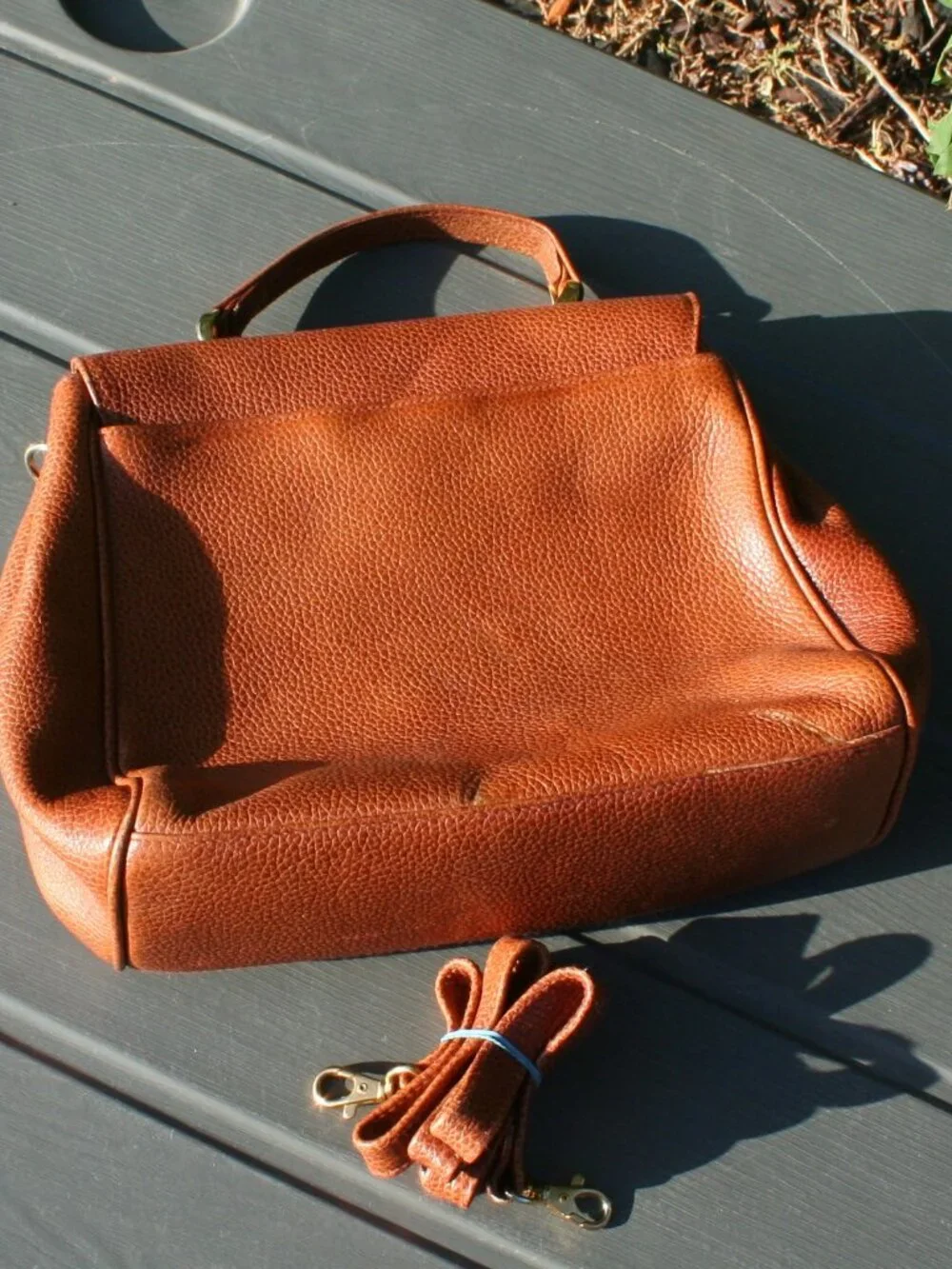 VTG Liz Claiborne Genuine Pebbled Leather Satchel Top Handle Crossbody Bag